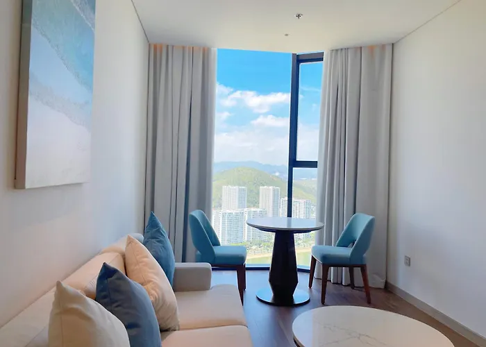 A La Carte Bay 3* Hạ Long